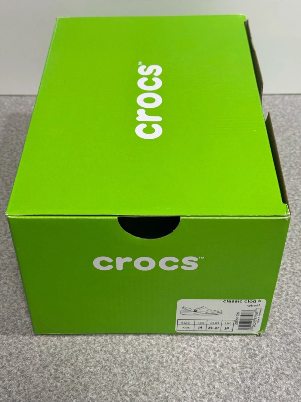 Crocs Classic Clog Wheat (Kids) Size 4 / Womens 6